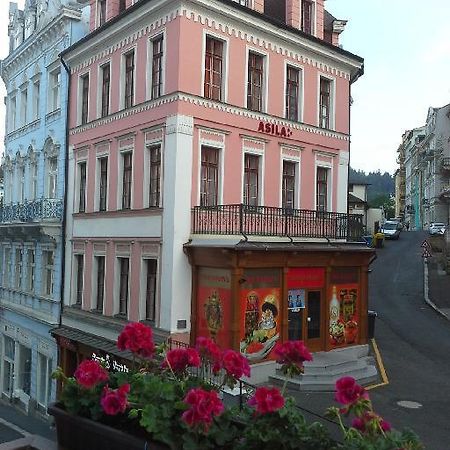 Asila Hotel Karlsbad Buitenkant foto